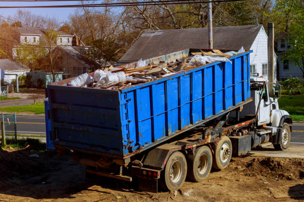 Best Garage Cleanout  in Luling, TX